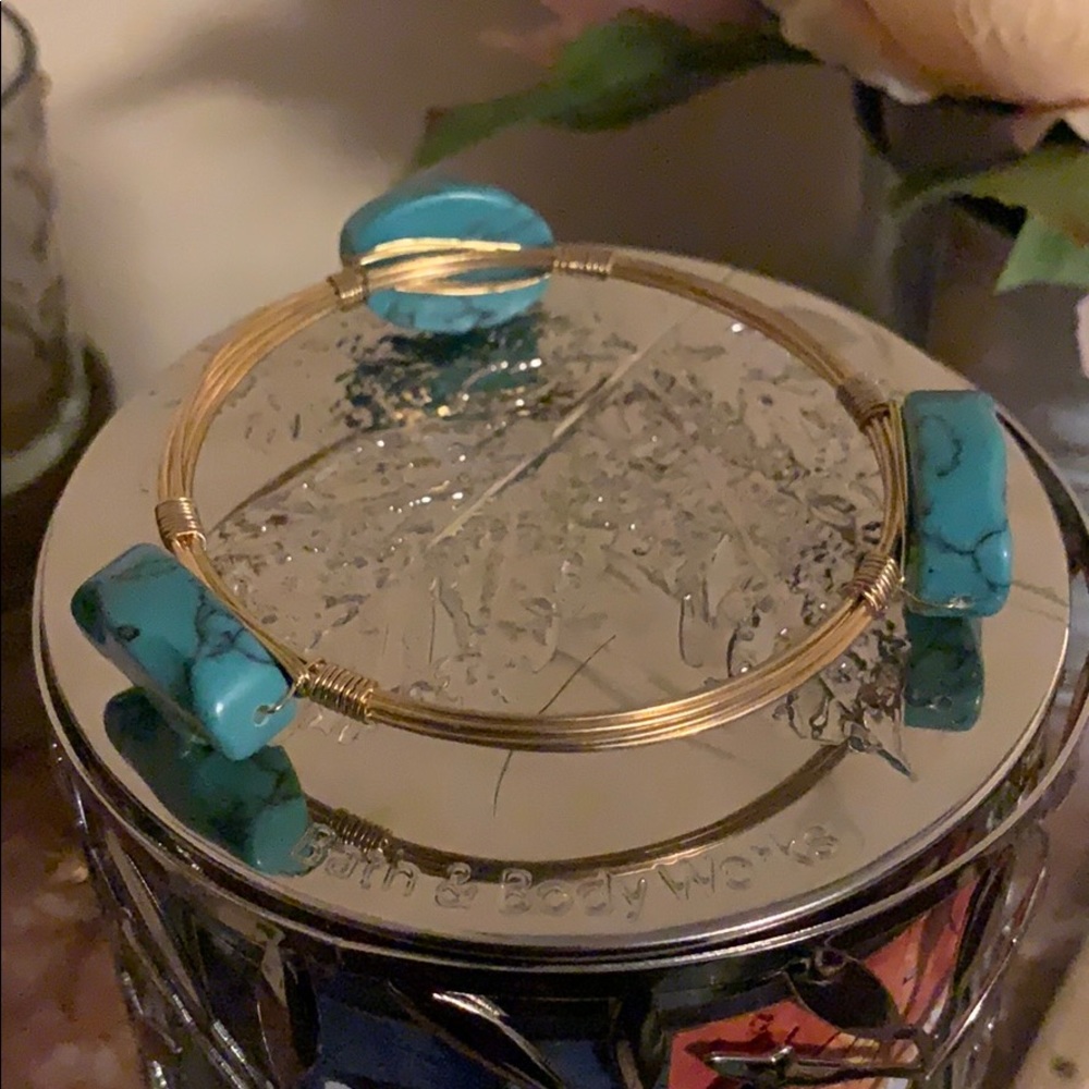 Handmade gold wire turquoise wrapbracelet - Picture 2 of 8
